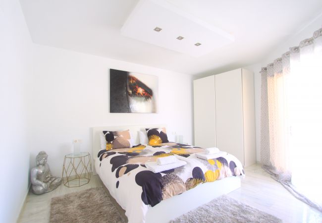 Apartment in Marbella - 1080 - GOLDEN BEACH JACUZZI