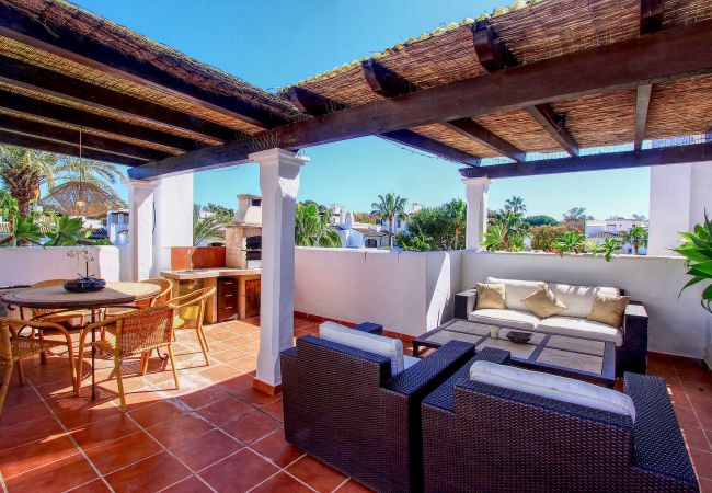 Apartment in Marbella - 1081 - Golden Beach jacuzzi