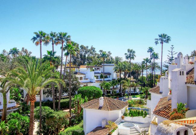 Apartment in Marbella - 1081 - Golden Beach jacuzzi