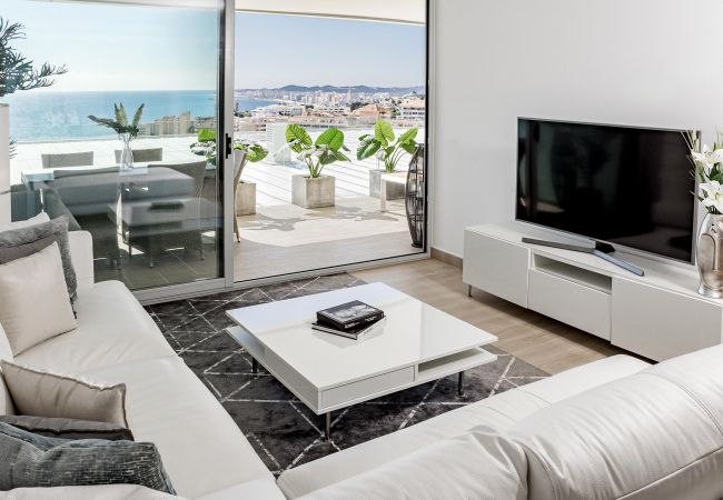 Hig Modern 2 Bedroom Apartment Next To Beach Apartments In Fuengirola