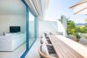 Townhouse in La Cala de Mijas - Luxurious Townhouse & Rooftop Plunge Pool