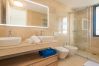 Townhouse in La Cala de Mijas - Luxurious Townhouse & Rooftop Plunge Pool