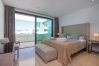 Townhouse in La Cala de Mijas - Luxurious Townhouse & Rooftop Plunge Pool