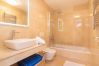 Townhouse in La Cala de Mijas - Luxurious Townhouse & Rooftop Plunge Pool