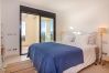 Apartment in Marbella - Luxurious Penthouse with Spa Amenities