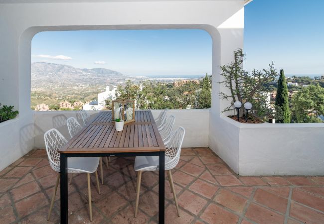Apartment in Ojen - LJ- Modern flat with spectacular views in mountain