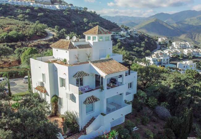 Apartment in Ojen - LJ- Modern flat with spectacular views in mountain