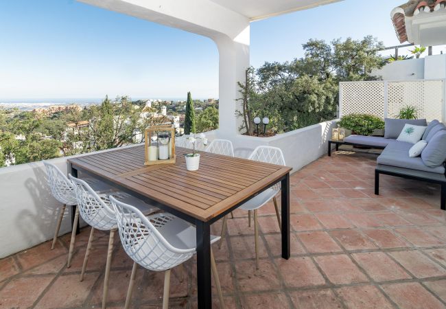 Apartment in Ojen - LJ- Modern flat with spectacular views in mountain