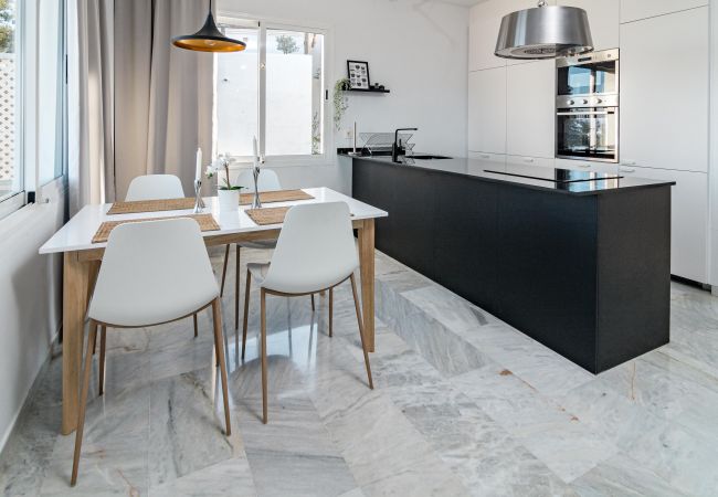 Apartment in Ojen - LJ- Modern flat with spectacular views in mountain