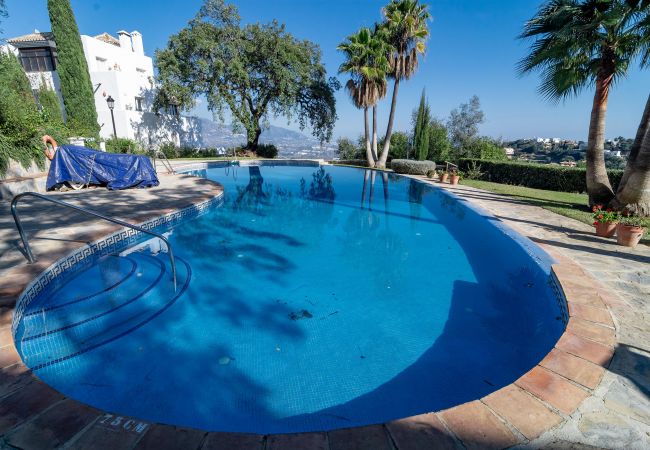 Apartment in Ojen - LJ- Modern flat with spectacular views in mountain