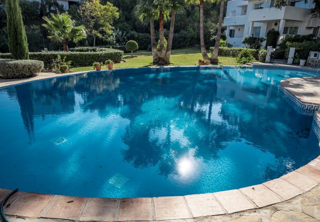 Apartment in Ojen - LJ- Modern flat with spectacular views in mountain