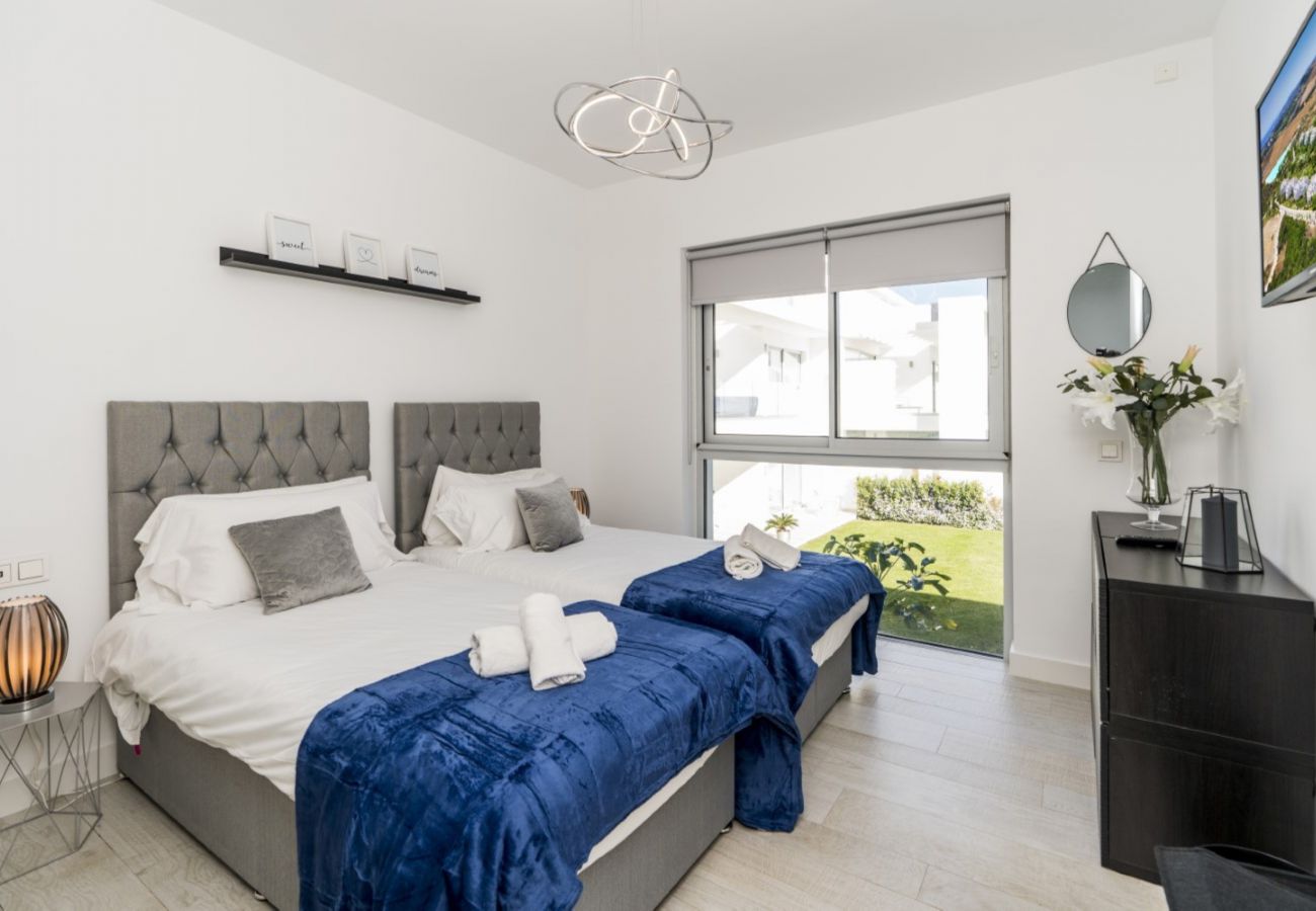 Apartment in Casares - Stylish 3-Bed Apartment | Alcazaba Lagoon (1214)
