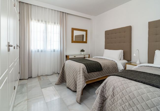 Apartment in Nueva andalucia - AB4 - vacation home, Marbella by Roomservices