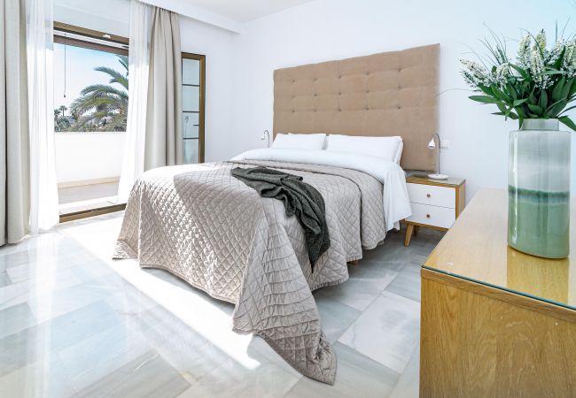 Apartment in Nueva andalucia - AB4 - vacation home, Marbella by Roomservices