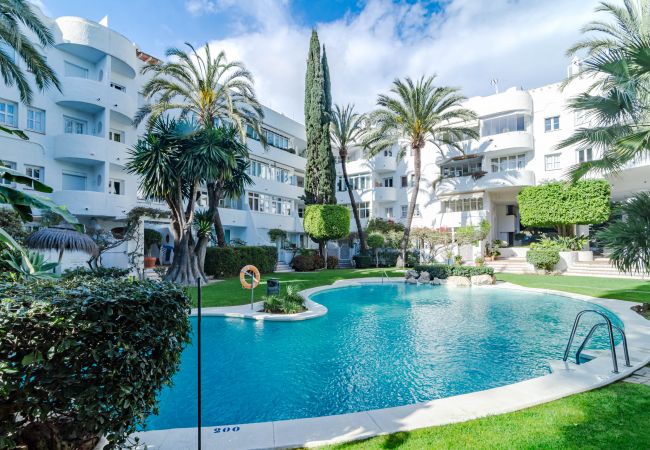 Apartment in Marbella - MR- Cozy 4 sleep flat in Marbella, great location