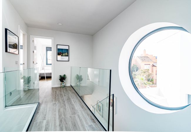 Townhouse in Estepona - LMT46 - Modern Style Spacious Townhouse