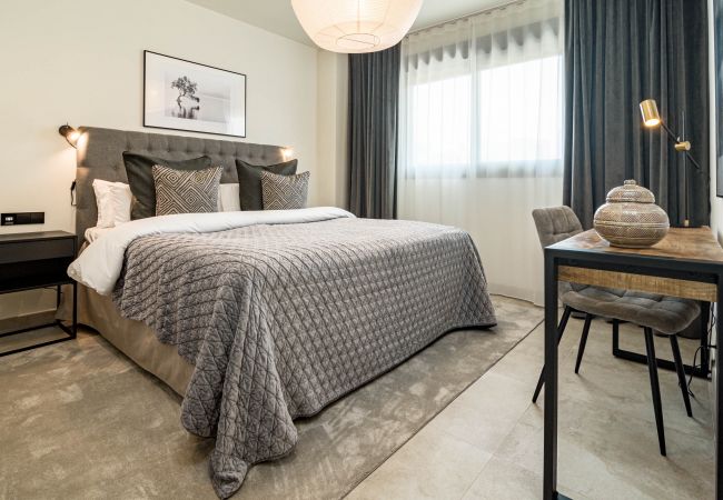 Apartment in Estepona - INF3.3K- Stunning city apartment close to beaches