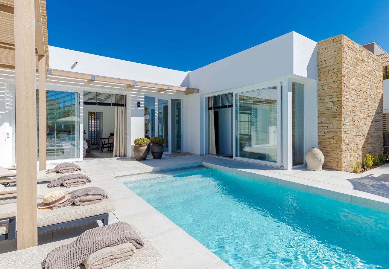 Villa in Mijas Costa - Unique & Luxurious Villa with Heated Pool!