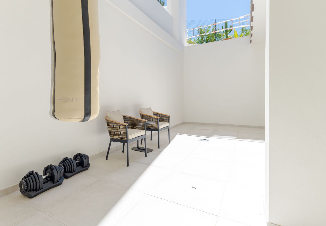 Villa in Mijas Costa - Unique & Luxurious Villa with Heated Pool!
