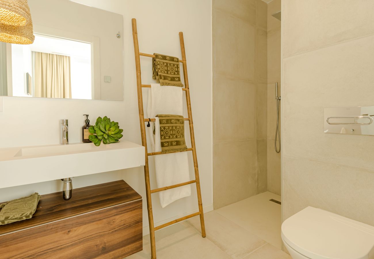 Villa in Mijas Costa - Unique & Luxurious Villa with Heated Pool!
