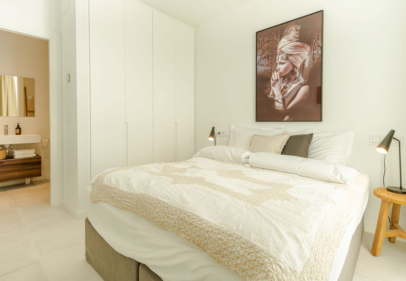 Villa in Mijas Costa - Unique & Luxurious Villa with Heated Pool!