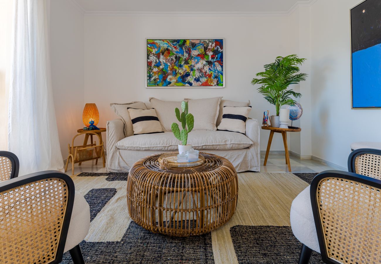 Apartment in Marbella - Penthouse in City Centre Marbella with Jacuzzi*