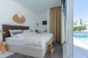 Villa in Mijas Costa - Luxury Villa Panoramic Views & Expansive Terraces