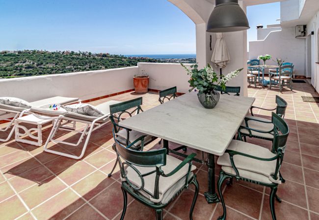 Townhouse in Benahavís - LAG - Spacious 3BR townhouse with private jacuzzi