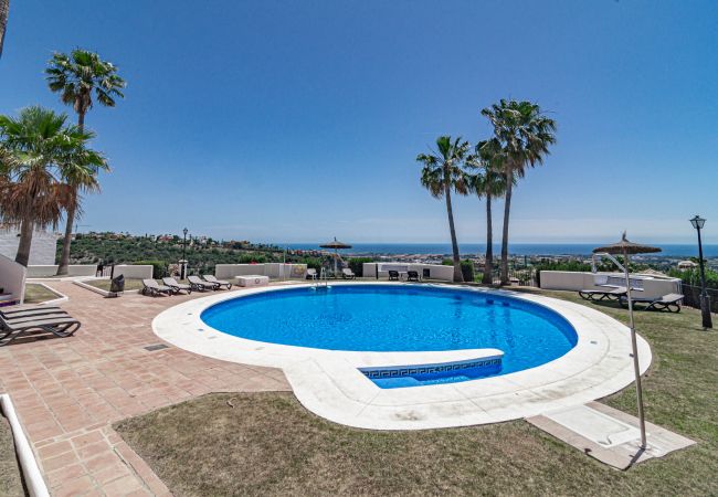 Townhouse in Benahavís - LAG - Spacious 3BR townhouse with private jacuzzi