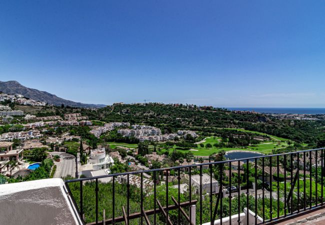Townhouse in Benahavís - LAG - Spacious 3BR townhouse with private jacuzzi