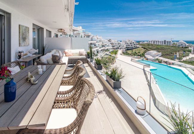 Apartment in Estepona - OV2.1B - Bright and modern 3 bedroom apartment