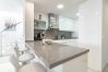 Apartment in Estepona - LMS48- Roof terrace, jacuzzi & sauna