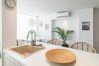 Apartment in Estepona - EAC3F- Modern & light apartment steps from the sea