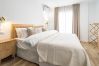 Apartment in Estepona - EAC3F- Modern & light apartment steps from the sea