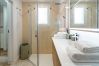 Apartment in Estepona - EAC3F- Modern & light apartment steps from the sea