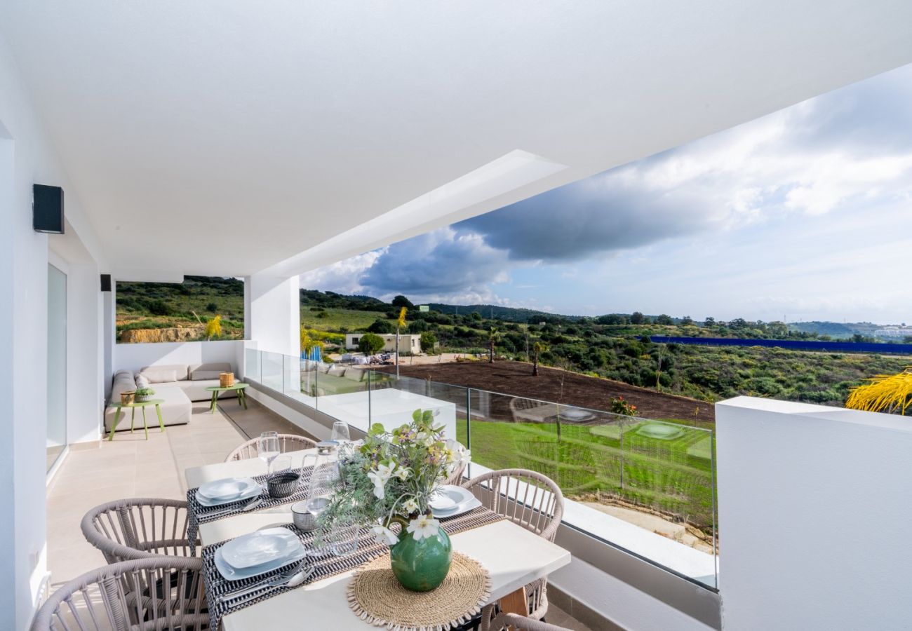Apartment in Casares - Stylish 2 bed Apartment - ALCAZABA LAGOON (1916)