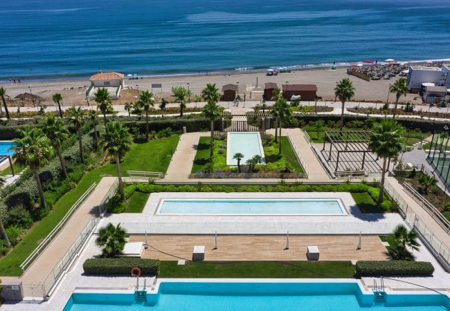 Apartment in Estepona - 3001 Velaya Beachfront Luxury Apartment