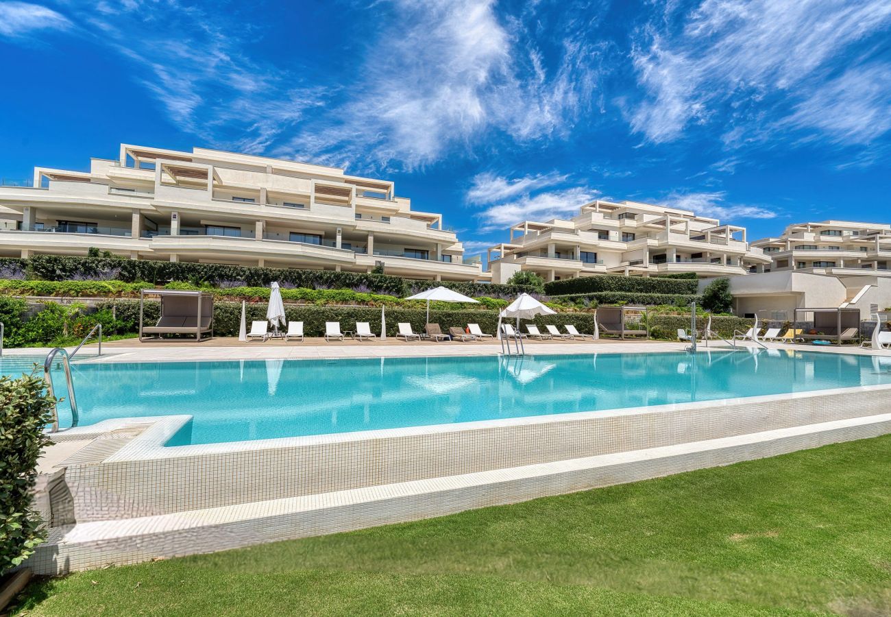 Apartment in Estepona - 3001 Velaya Beachfront Luxury Apartment