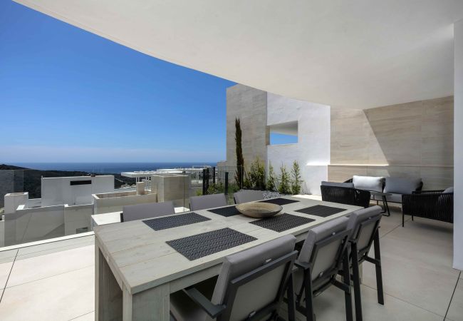 Apartment in Ojen - 3060 Apartment with extraordinary sea views in Pal