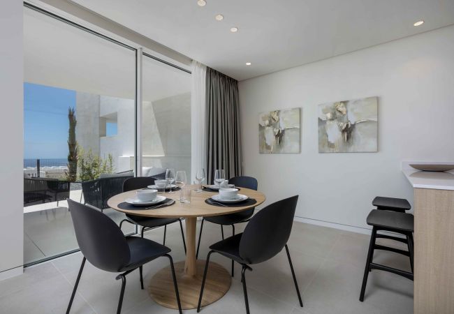 Apartment in Ojen - 3060 Apartment with extraordinary sea views in Pal