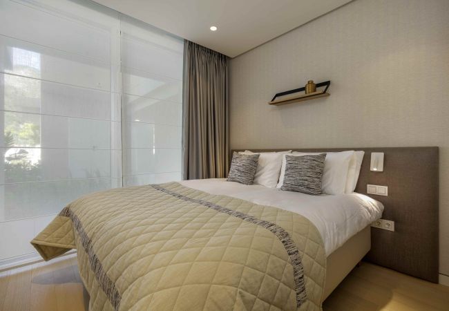 Apartment in Ojen - 3060 Apartment with extraordinary sea views in Pal