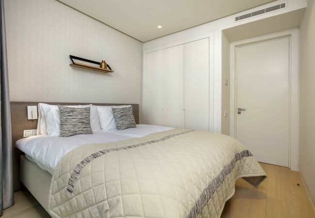 Apartment in Ojen - 3060 Apartment with extraordinary sea views in Pal