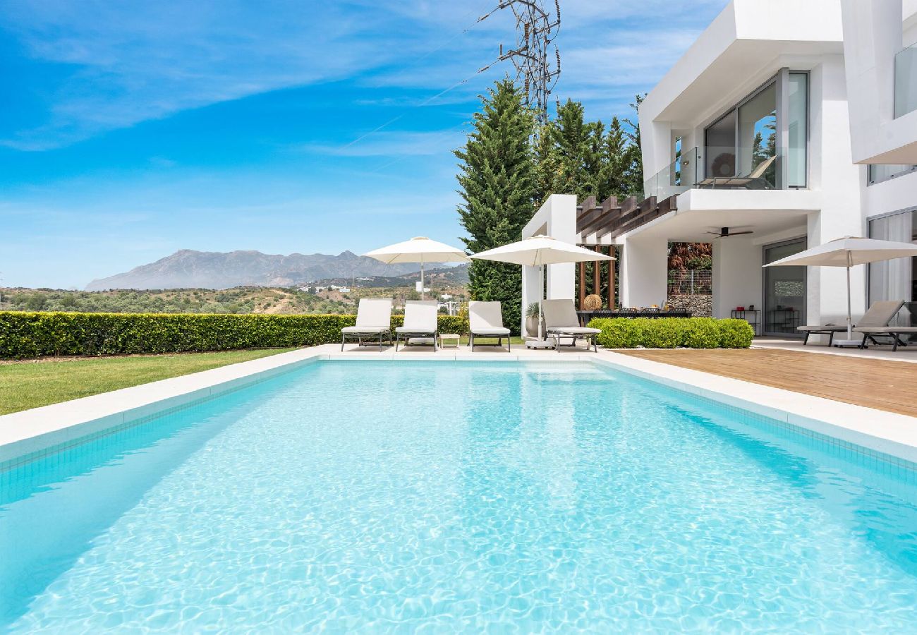 Villa in Marbella - 3301 Villa Mariposa