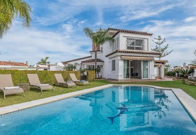 Villa in Marbella - 3312 Villa Hakuna Matata (r4683850)