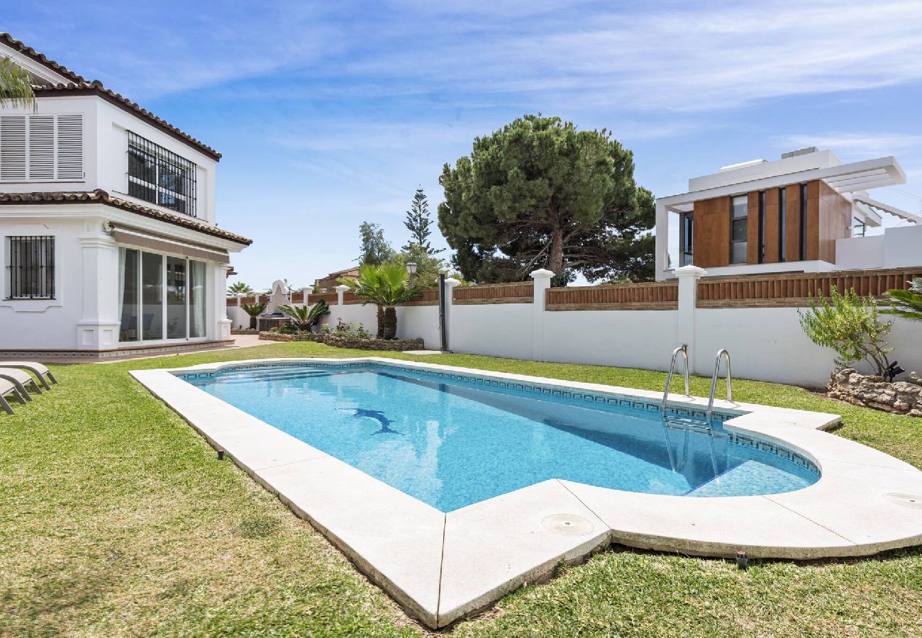 Villa in Marbella - 3312 Villa Hakuna Matata