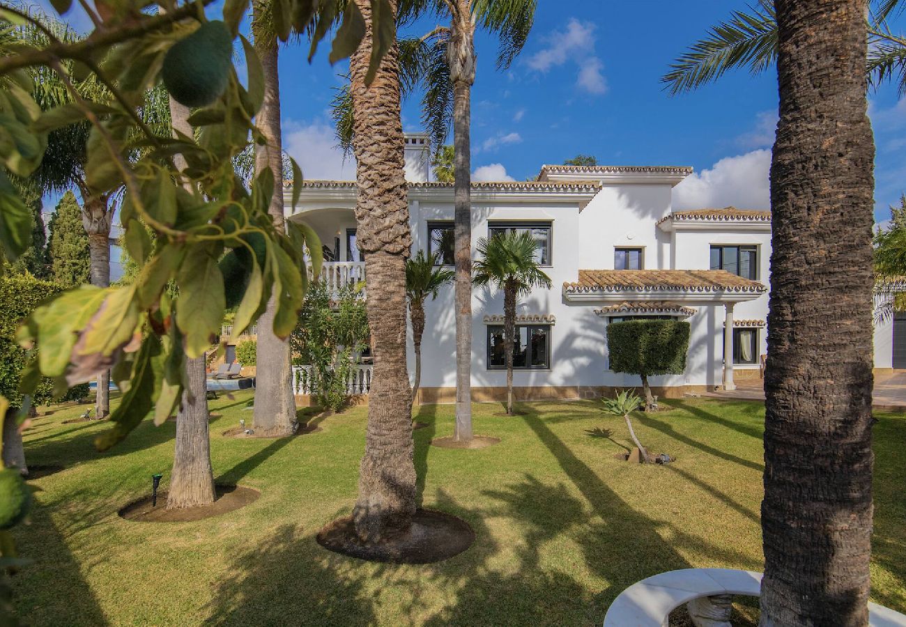 Villa in Marbella - 3310 Villa Flores