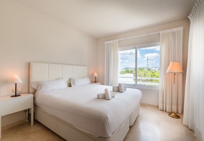 Apartment in Casares - Alcazaba Lagoon - Magnificent views (814)