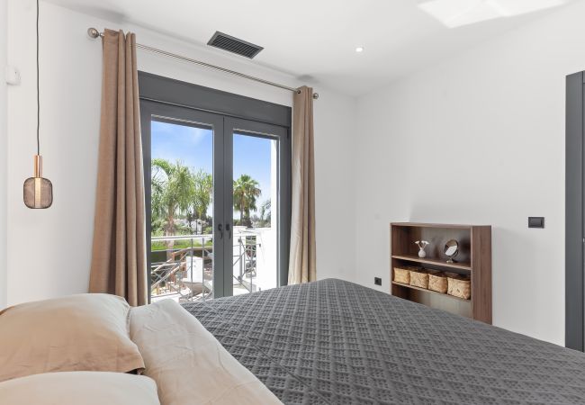Villa in Marbella - Exclusive Villa with amazing views - near beach