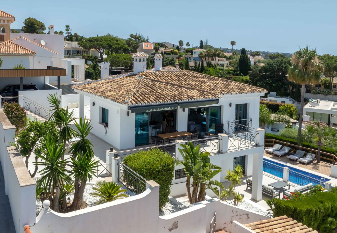Villa in Marbella - Exclusive Villa with amazing views - near beach