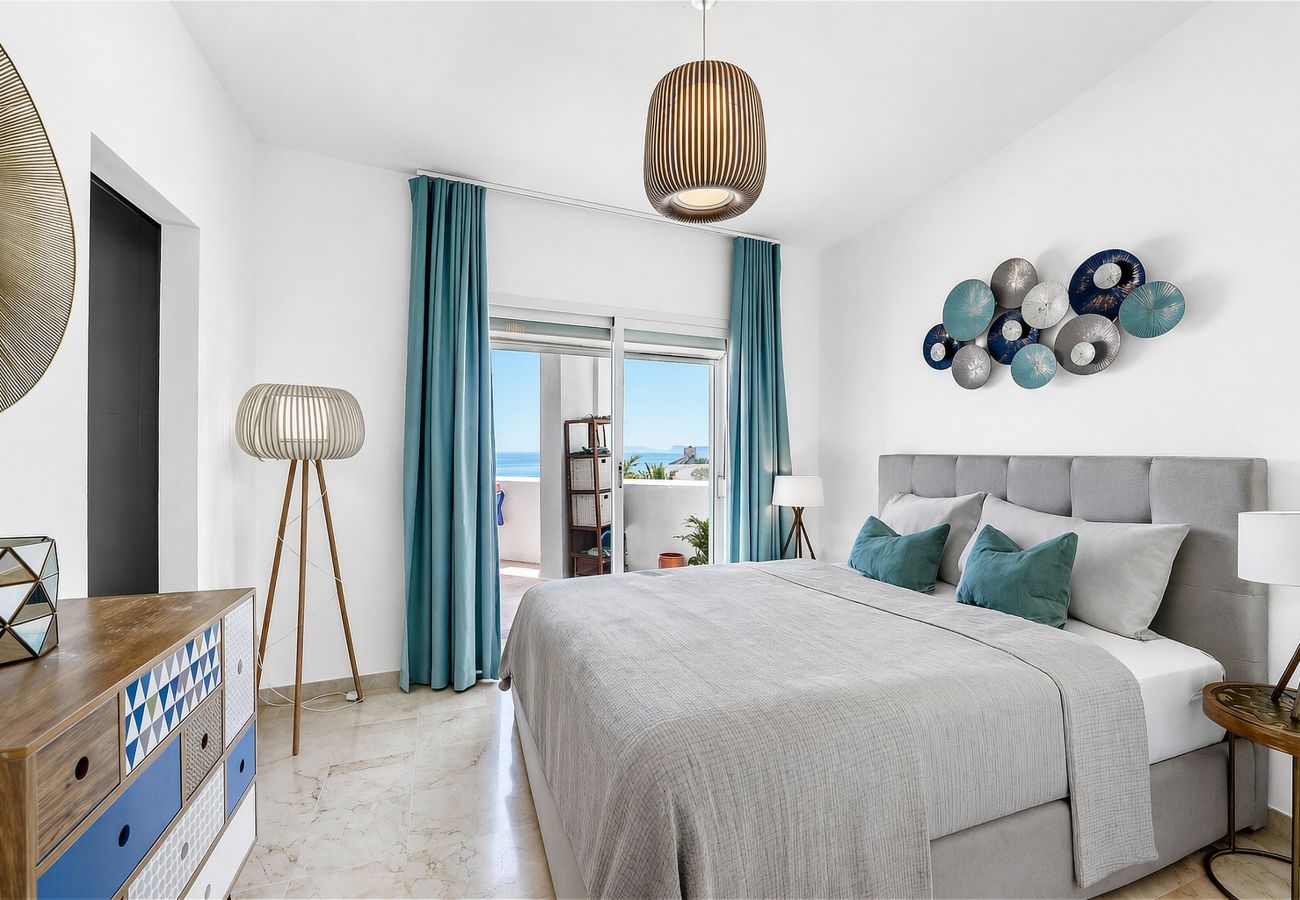 Apartment in Estepona - 3180 Duplex Penthouse with Panoramic Sea Views